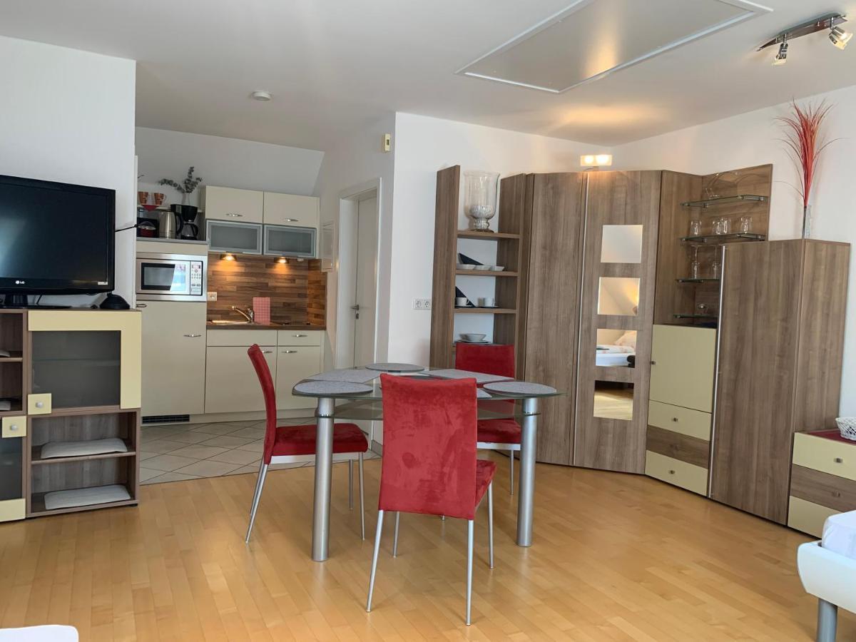 Ferienwohnung Schmitt Lauf an der Pegnitz Bagian luar foto